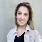 Picture of Jenna Bizovi.