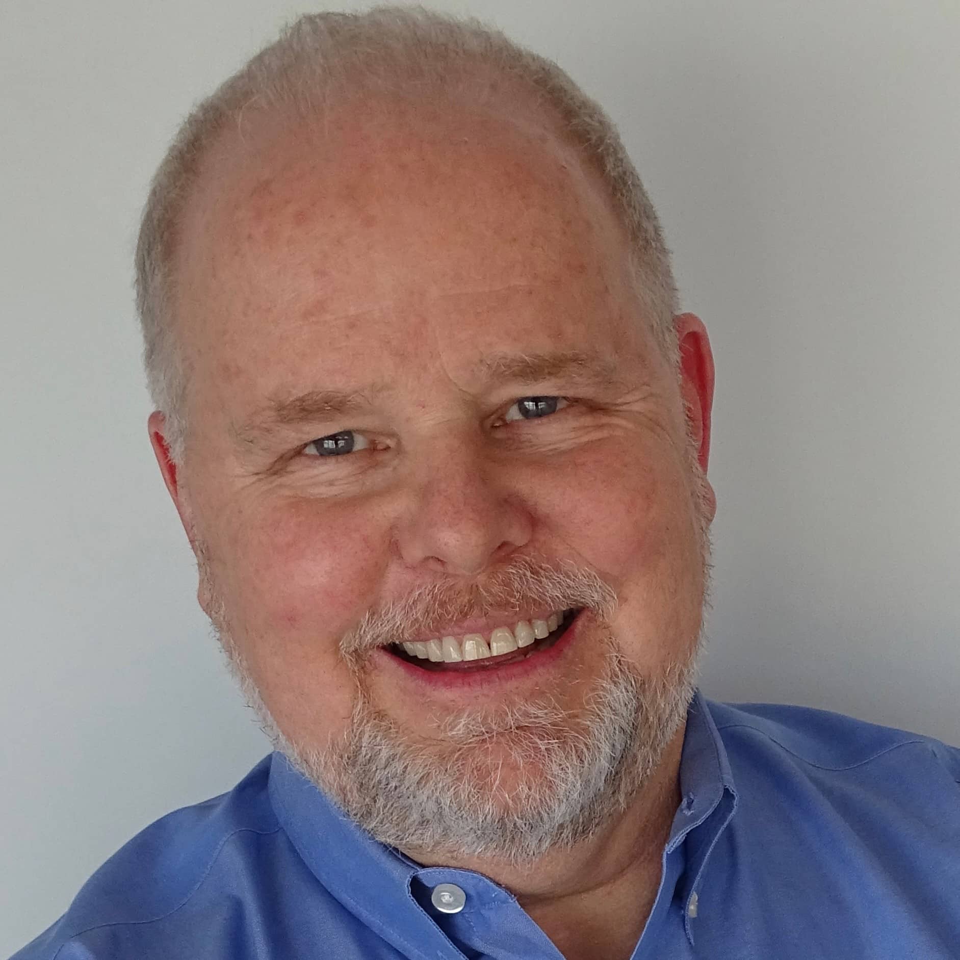 Kevin Custer Headshot