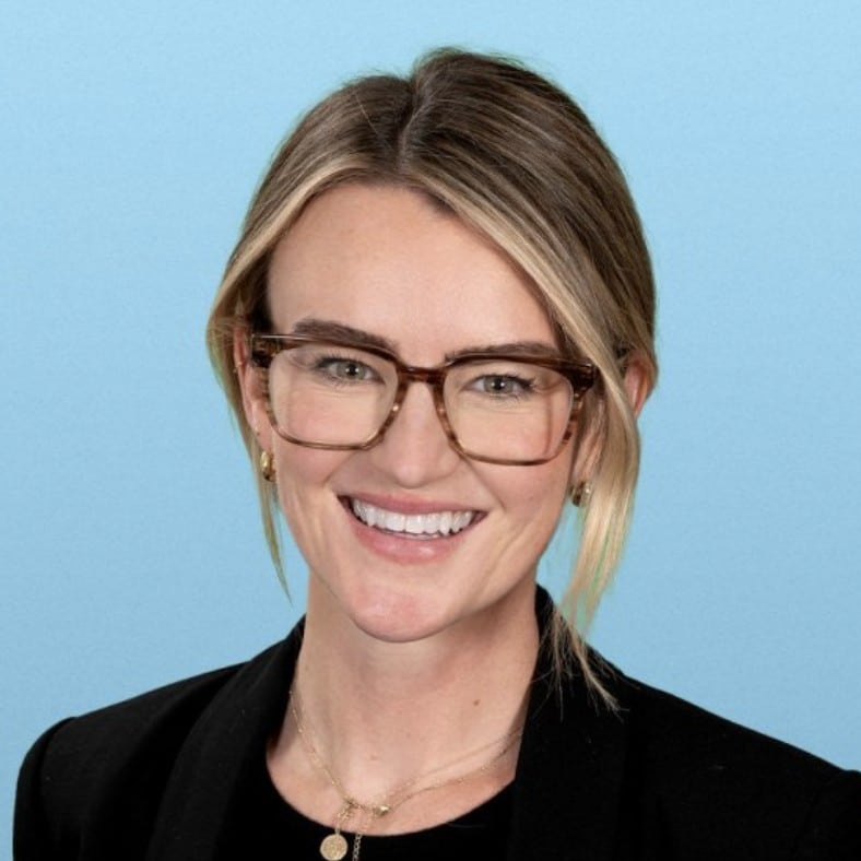 Emma Fish Headshot